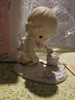 Precious Moments 90s His Little Treasure Figurine Decor Enesco Beach Collectible